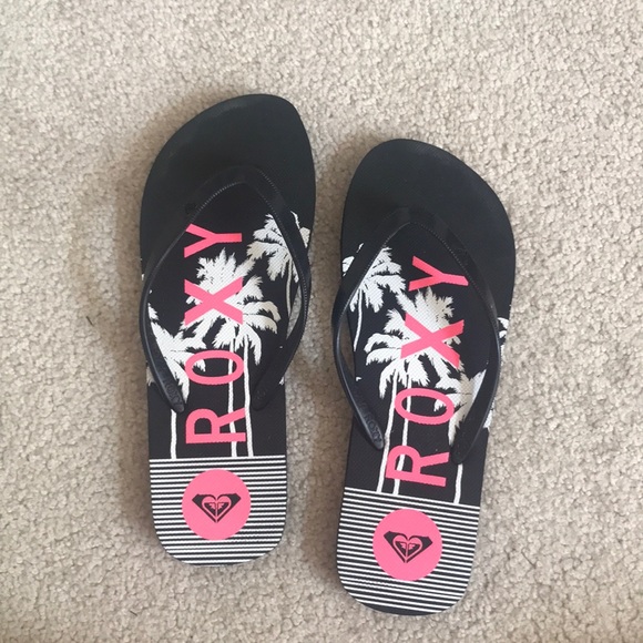 Roxy Shoes - Roxy Flip Flops Roxy Shoes - Roxy Flip Flops